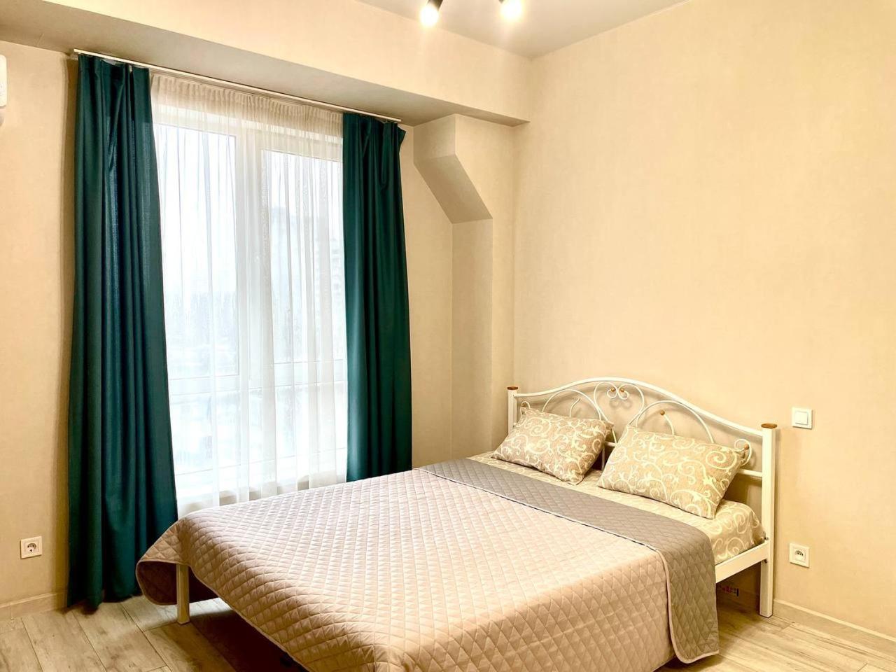 Жк Парковый Квартал Apartment Kharkiv Exterior photo